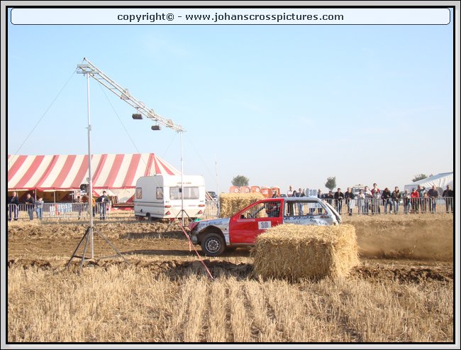 2009CRI-S-014.JPG