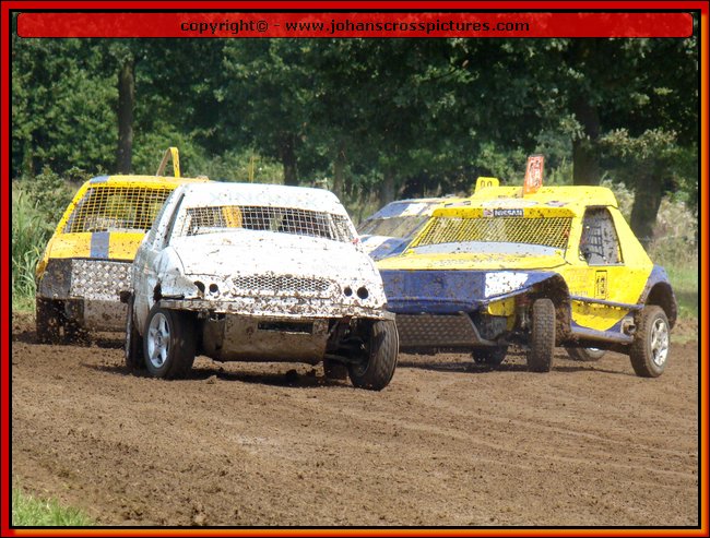 2009HAA-A-010.JPG