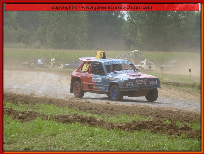 2009HAA-A-084.JPG