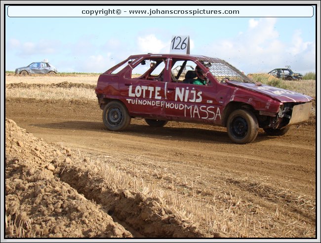 2009LEE-S-052.JPG