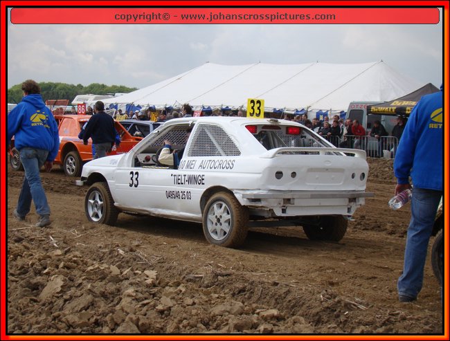 2009LUB-A-002.JPG