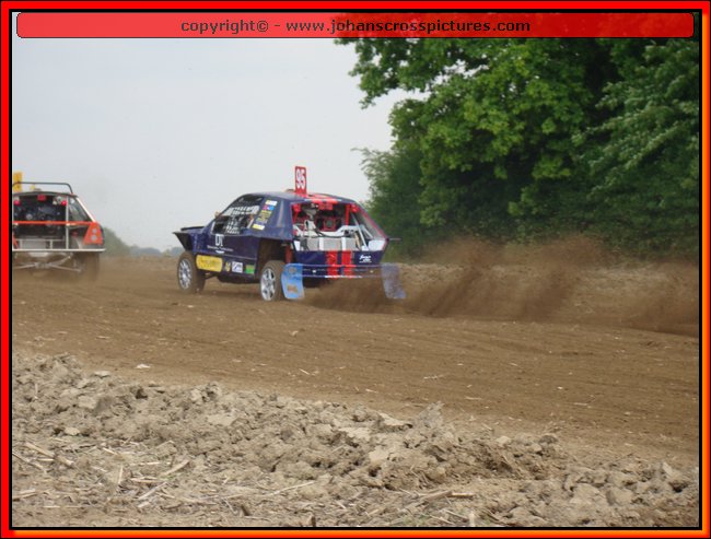 2009LUB-A-025.JPG