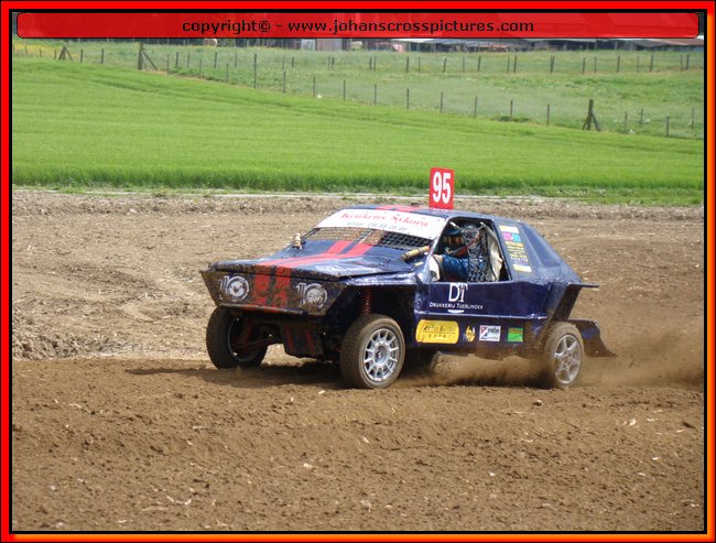 2009LUB-A-046.JPG