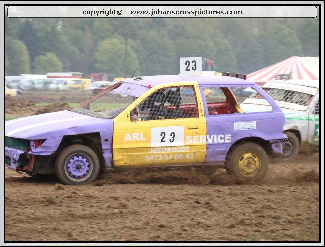 2009RUM-S-059.JPG