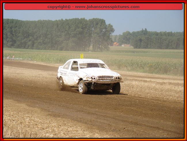 2009SCH-A-007.JPG