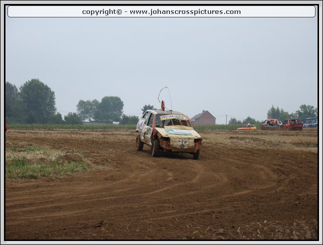 2009SCH-S-220.JPG