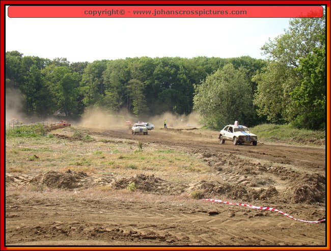 2009TIE-A-003.JPG