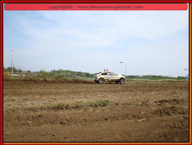 2009TIE-A-016.JPG