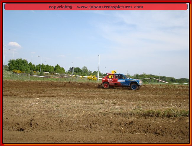 2009TIE-A-028.JPG