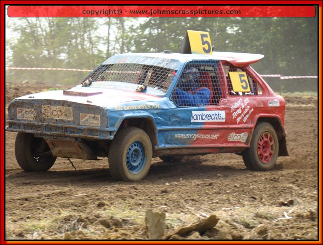 2009TIE-A-144.JPG