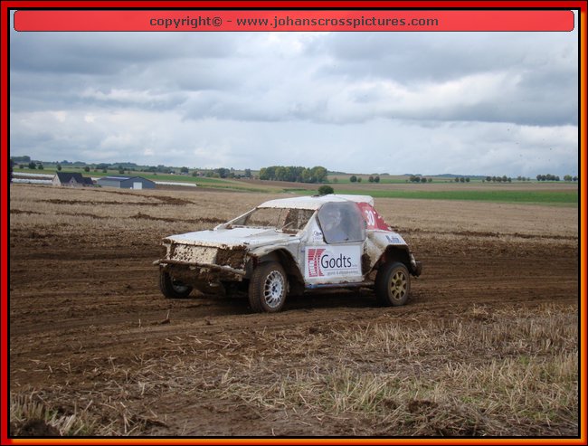 2010CRI-A-082.JPG