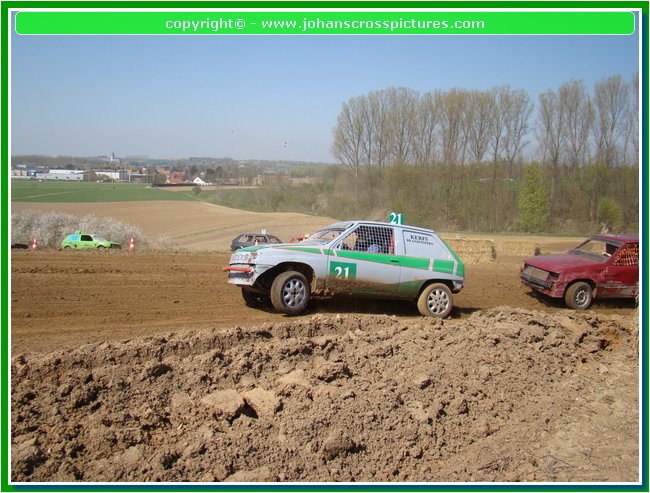 2010HOE-SP-003.JPG