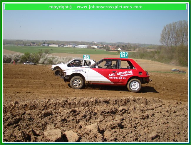 2010HOE-SP-028.JPG
