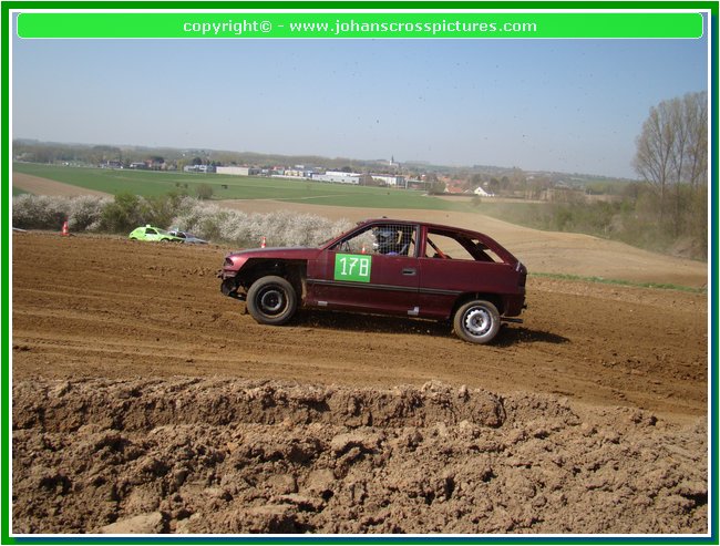 2010HOE-SP-031.JPG