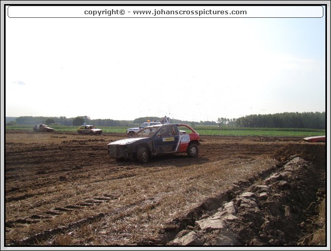 2010LEE-S-066.JPG