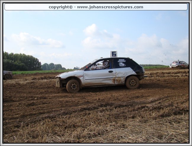 2010LEE-S-113.JPG