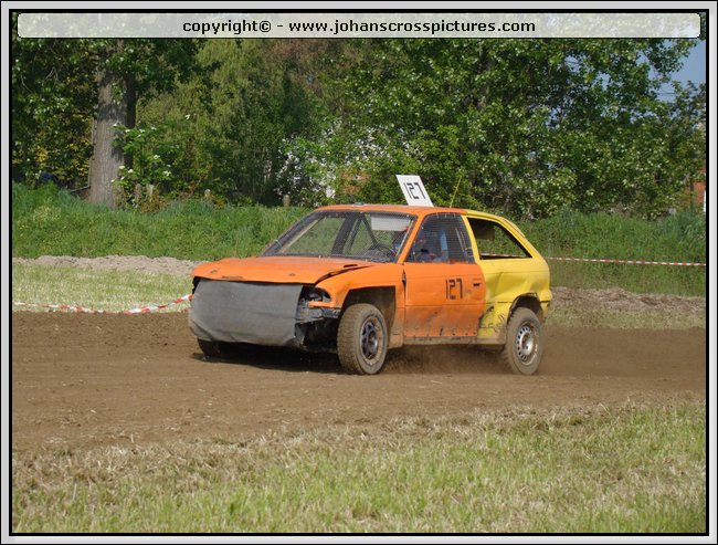 2010LUB-S-100.JPG