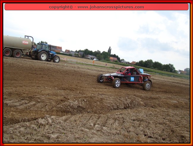 2010ROO-A-009.JPG