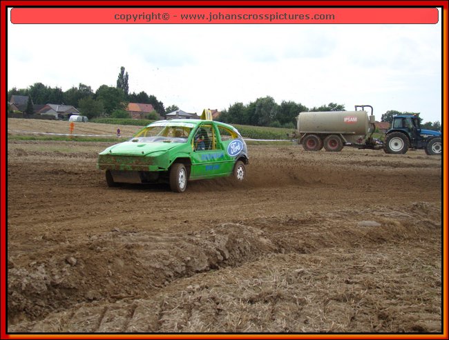2010ROO-A-021.JPG