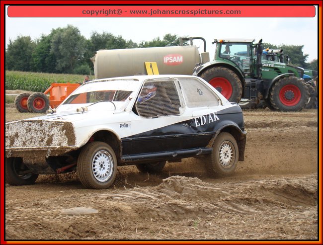 2010ROO-A-036.JPG