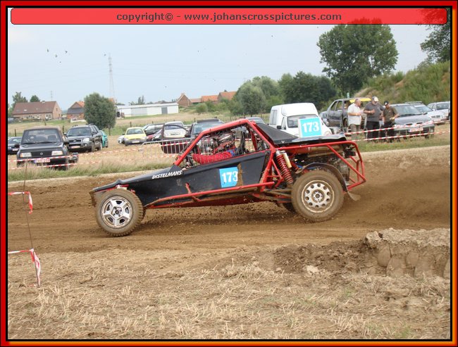 2010ROO-A-045.JPG