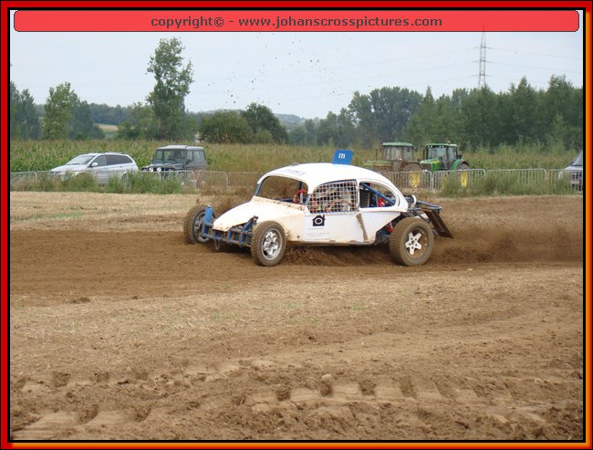 2010ROO-A-053.JPG