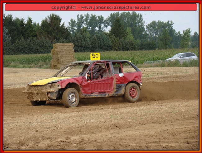2010ROO-A-058.JPG