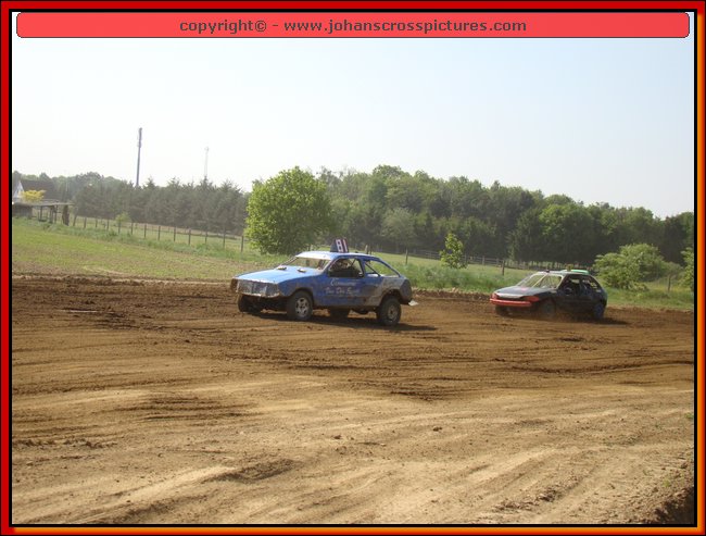 2011BEK-AX-099.JPG
