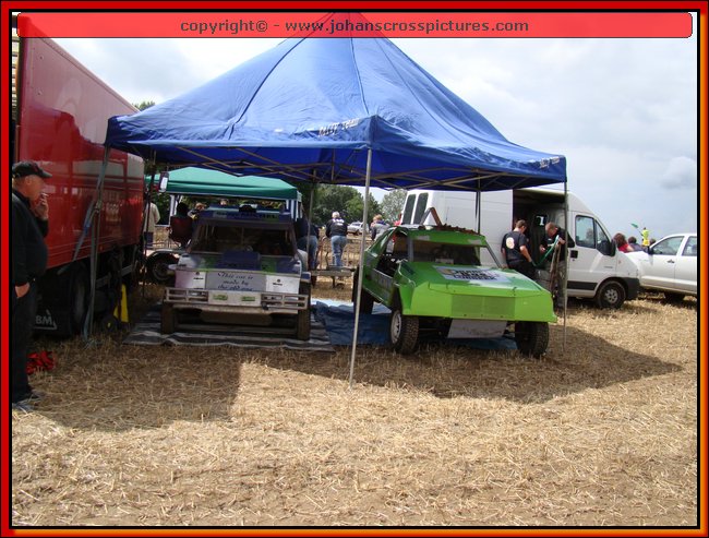 2011BIE-A-001.JPG