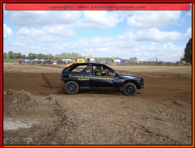2011BIE-A-011.JPG