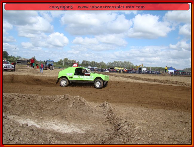 2011BIE-A-012.JPG