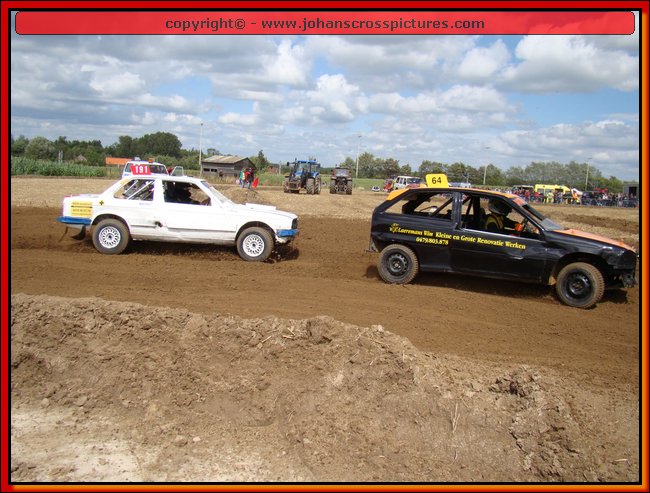 2011BIE-A-040.JPG