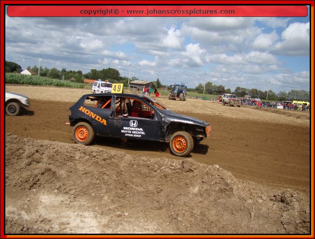 2011BIE-A-043.JPG