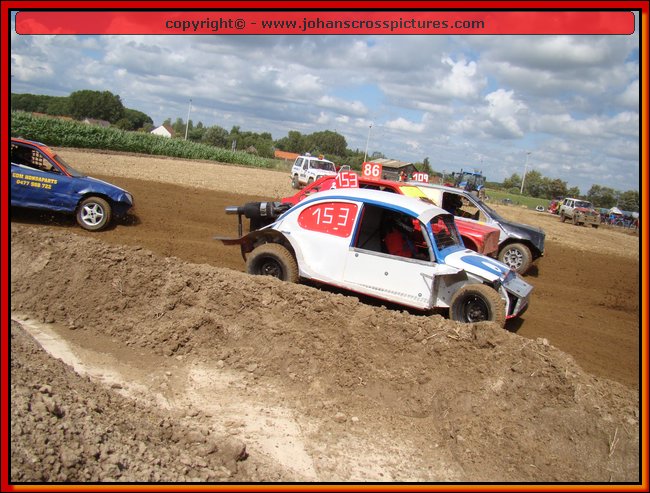 2011BIE-A-047.JPG