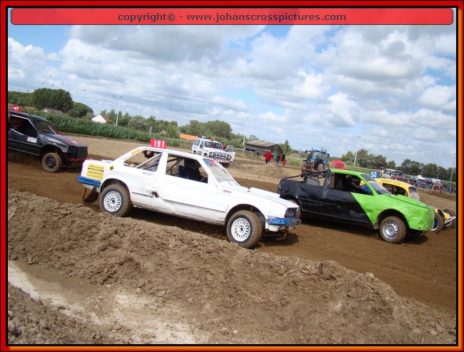 2011BIE-A-048.JPG