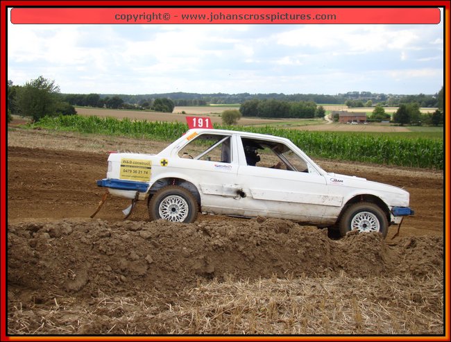 2011BIE-A-082.JPG