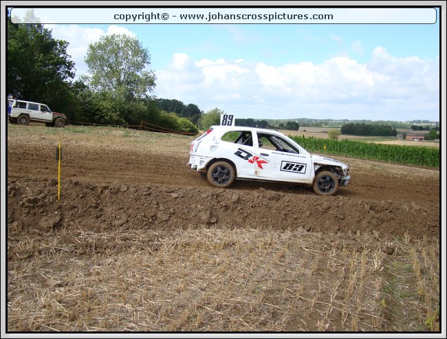 2011BIE-S-054.JPG