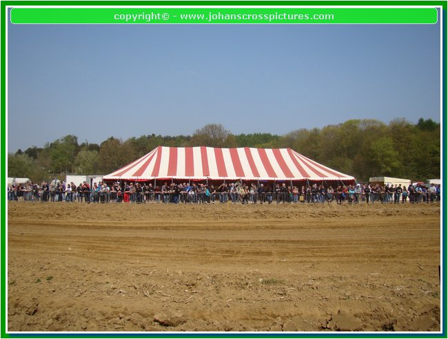2011HOU-SP-001.JPG