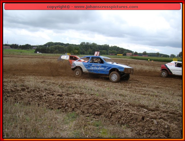 2011LUB-A-037.JPG