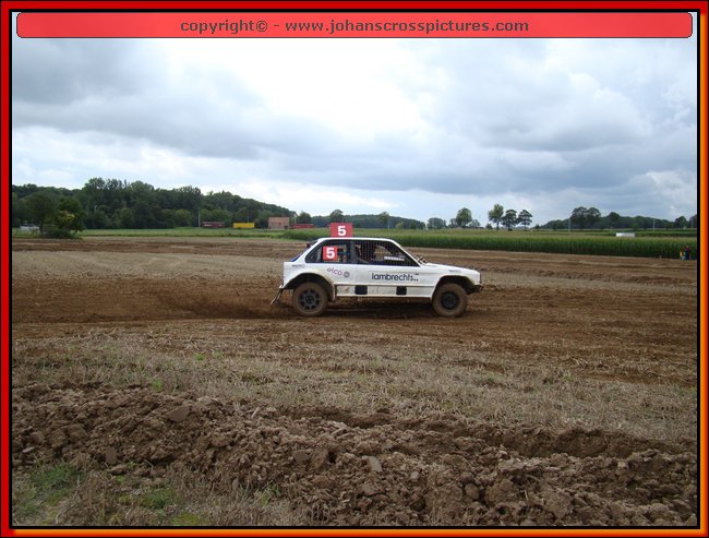 2011LUB-A-039.JPG