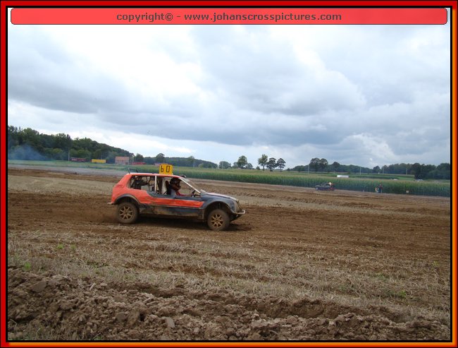 2011LUB-A-050.JPG