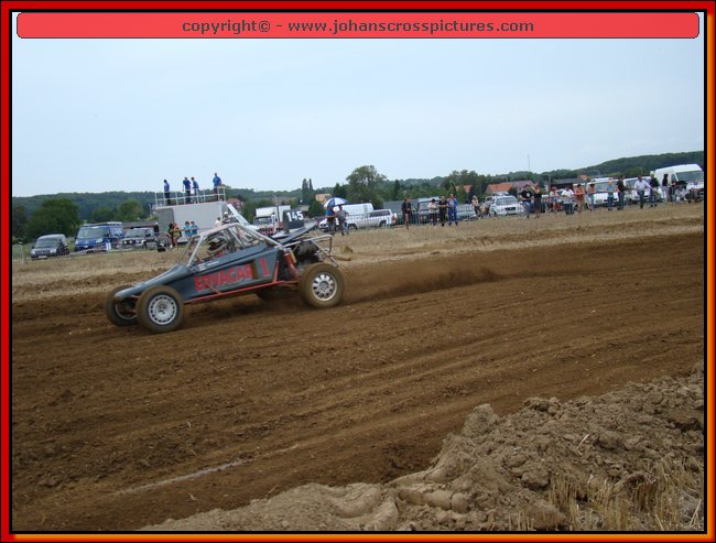 2011SJW-A-058.JPG