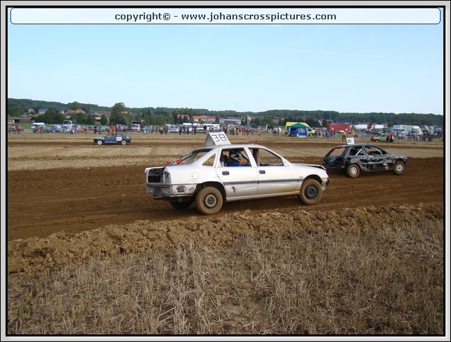 2011SJW-S-097.JPG