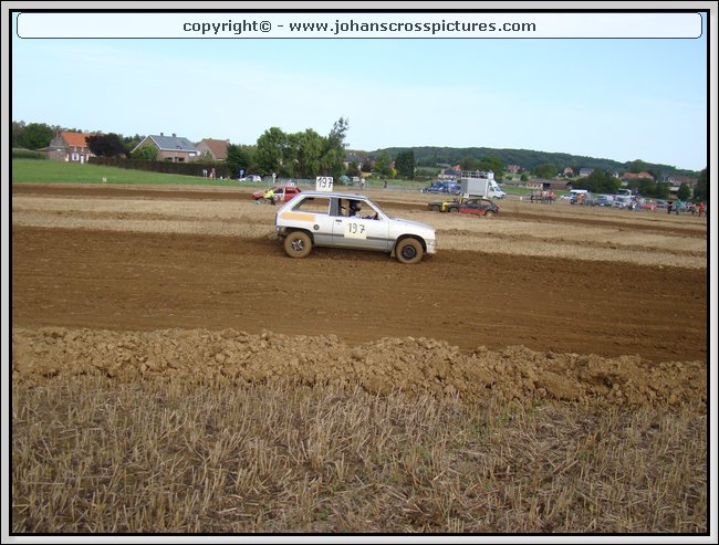 2011SJW-S-101.JPG
