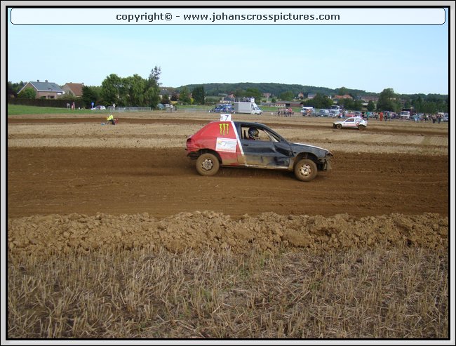 2011SJW-S-102.JPG