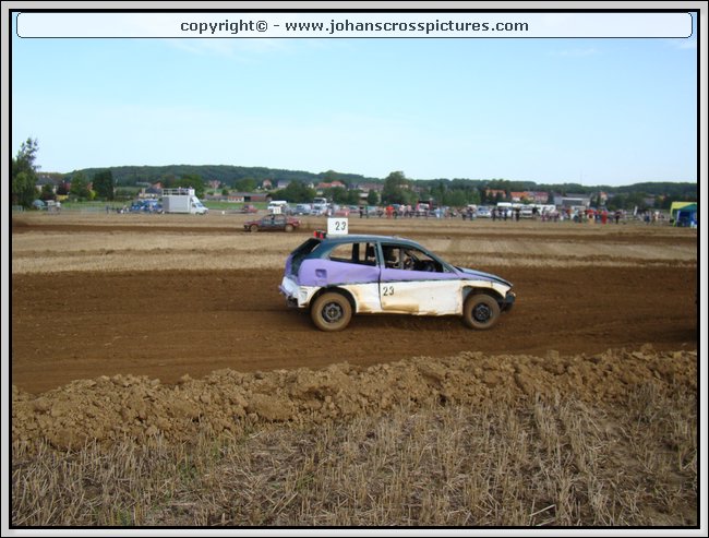 2011SJW-S-117.JPG