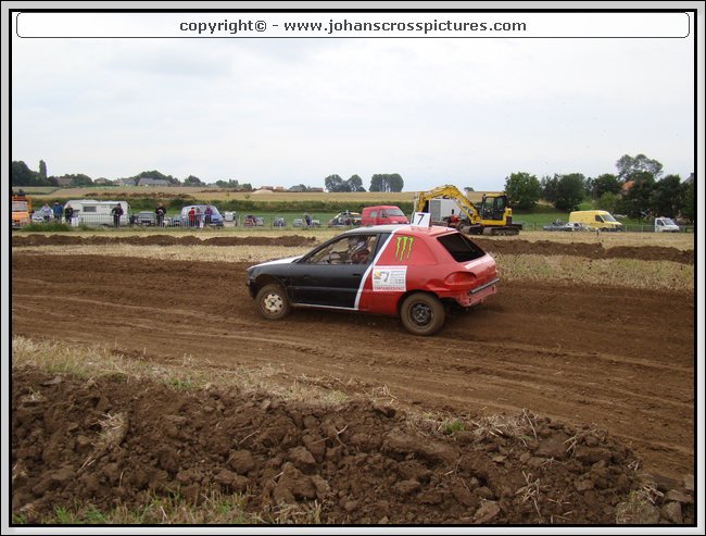 2011SMH-S-073.JPG