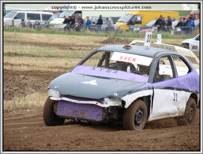 2011SMH-S-084.JPG