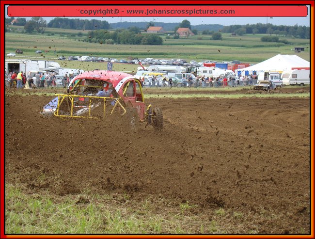 2011SCH-A-080.JPG