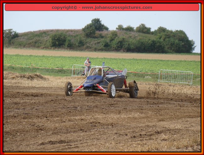 2012LAN-A-006.JPG